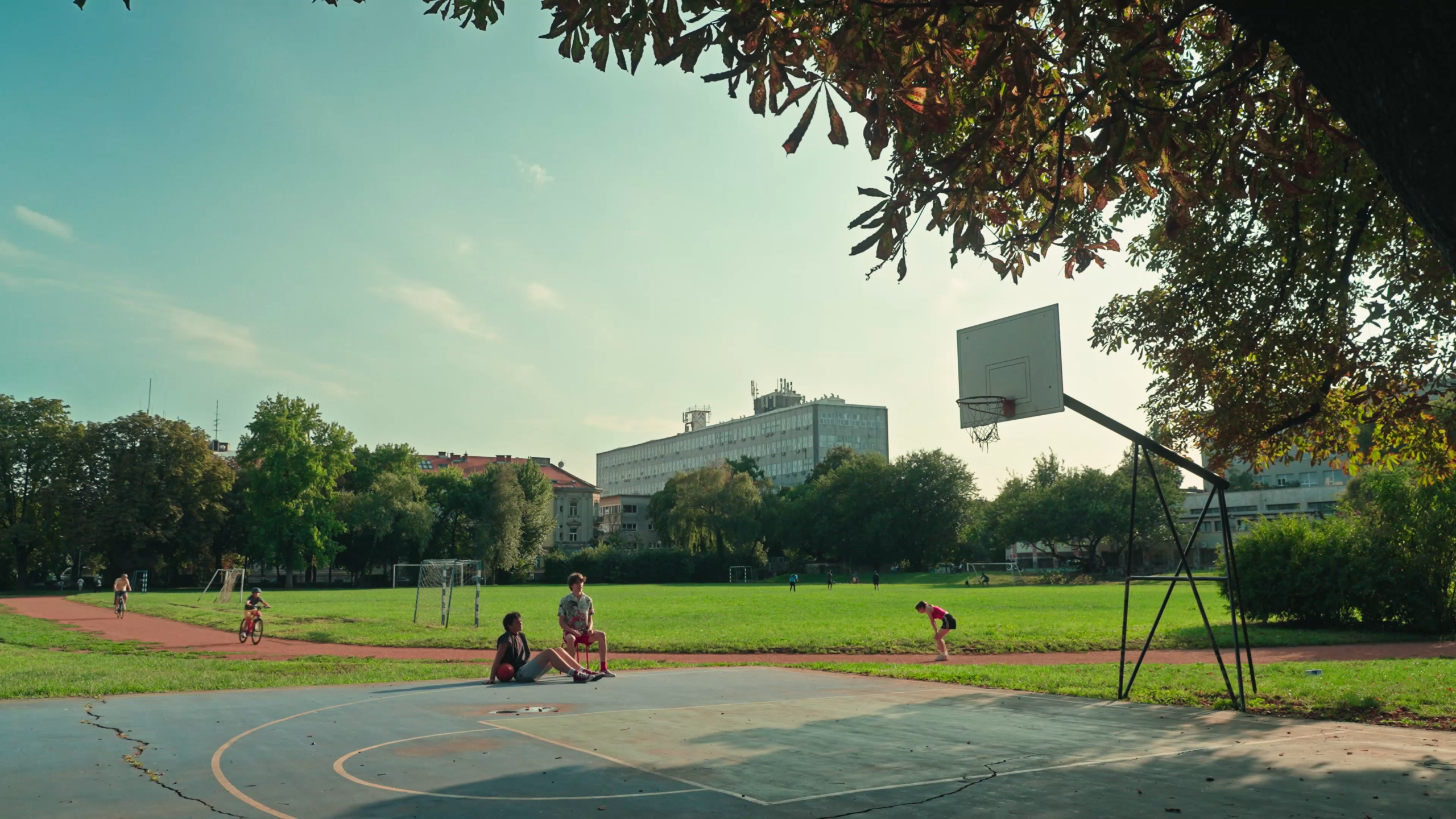 Pretenciozan / Pretentious Film Still